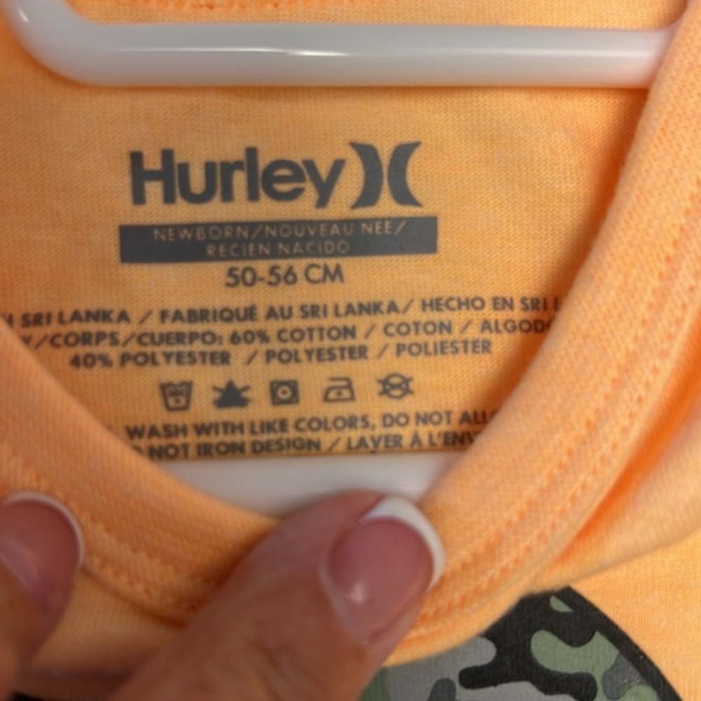 Hurley‎ - Picture 4 of 5